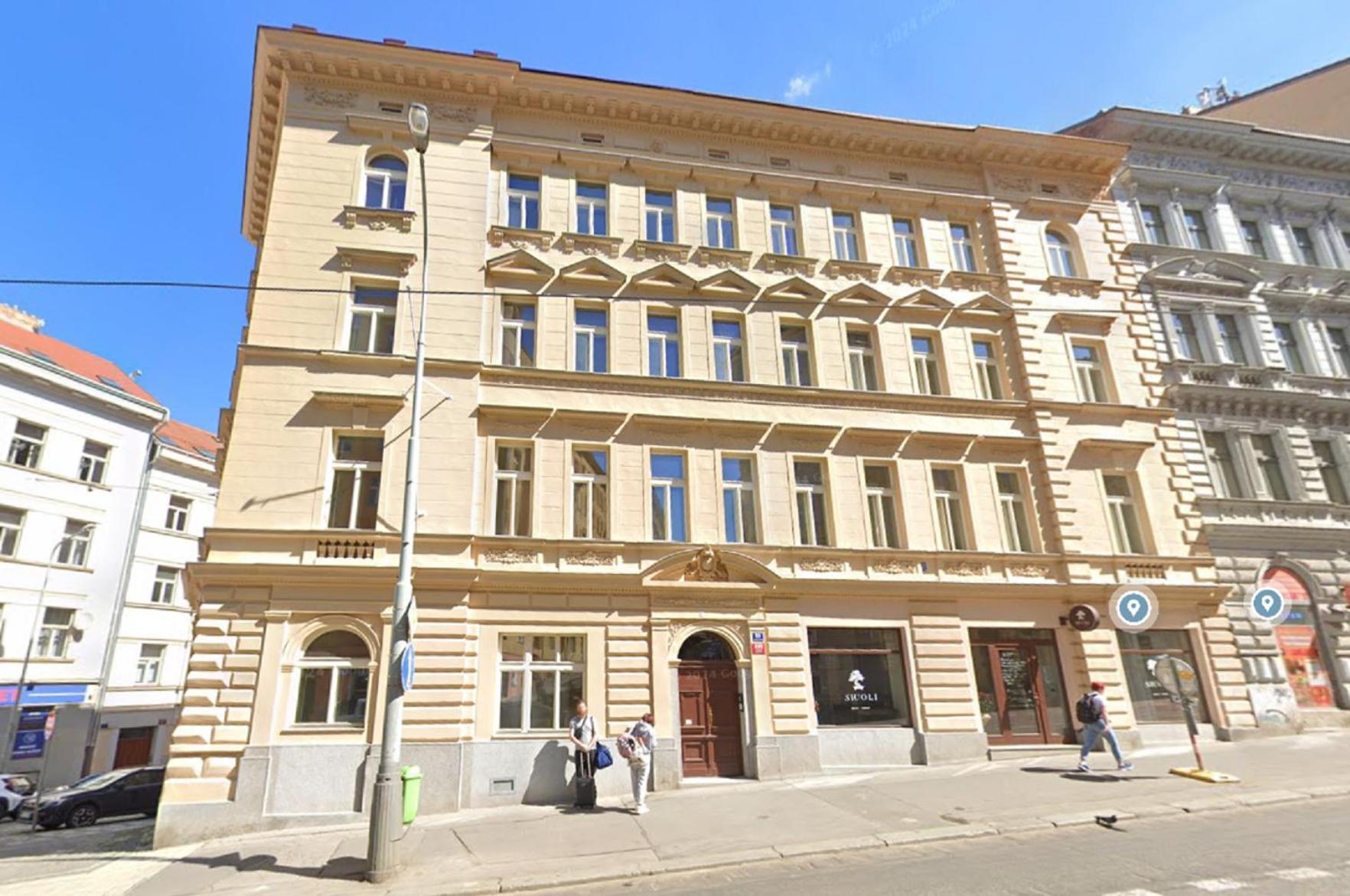 3bdr Elegance Deco Downtown Flat *